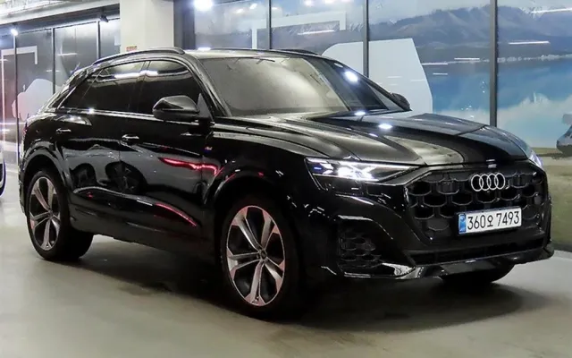 인천연체자중고차할부 Q8 55 TFSI 콰트로 프리미엄 매물 사진 15 - 2026/04 2,174km