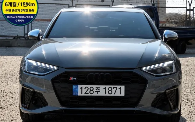 인천연체자중고차할부 S4 (B9) 3.0 TFSI 콰트로 매물 사진 4 - 2022/03 53,331km
